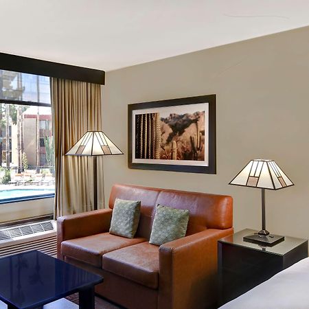ดับเบิ้ลทรี บาย ฮิลตัน ฟีนิกซ์ - เทมป์ Hotel เทมปี ภายนอก รูปภาพ
