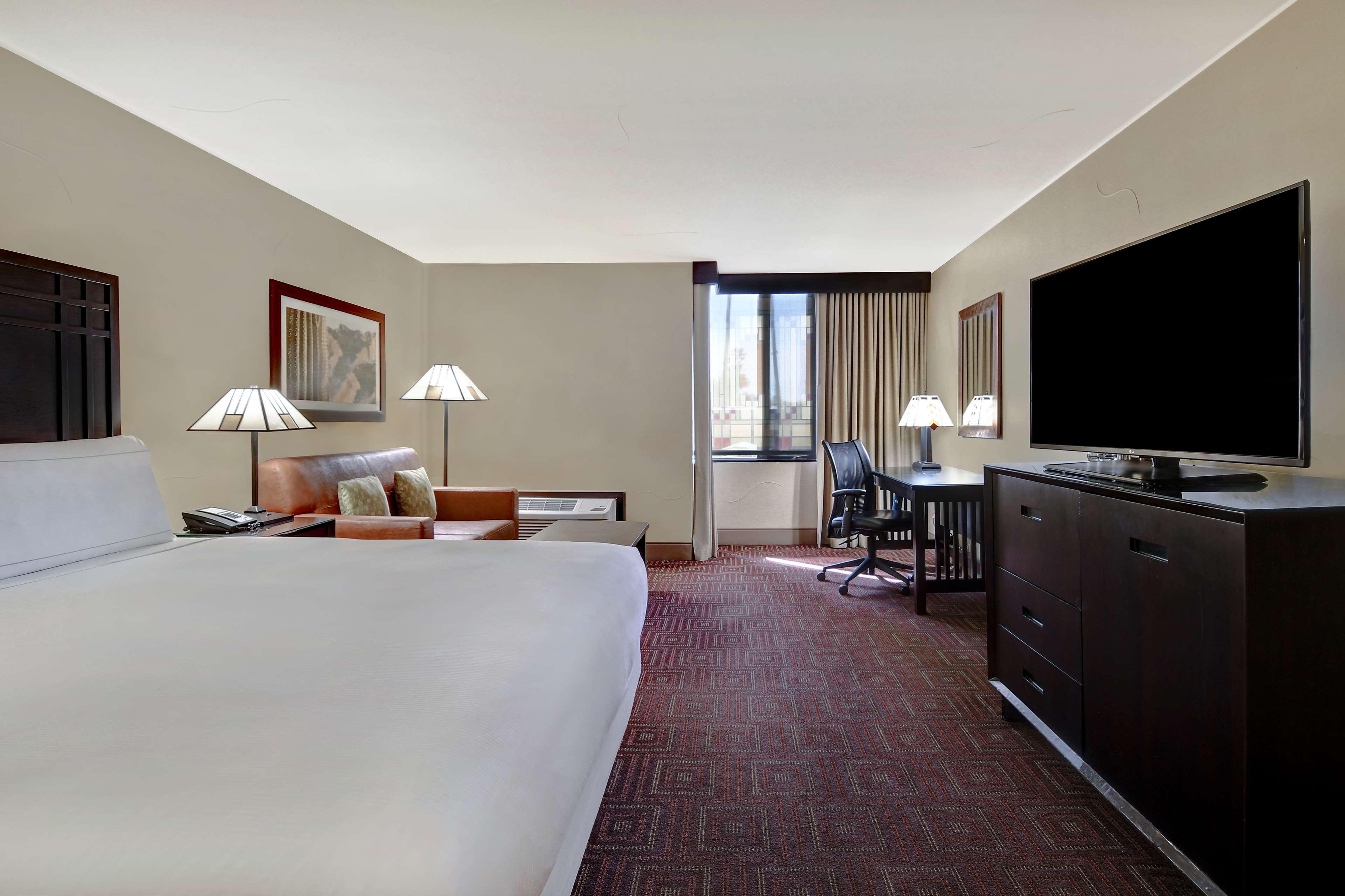 ดับเบิ้ลทรี บาย ฮิลตัน ฟีนิกซ์ - เทมป์ Hotel เทมปี ภายนอก รูปภาพ